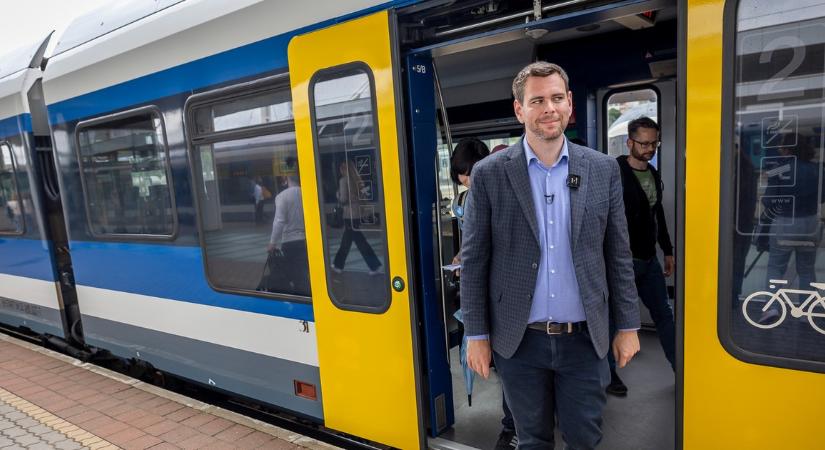 Vitézy Dávid sem ígér problémamentes nyarat a vonattal utazóknak: megszólalt a MÁV helyzetéről a leendő közlekedési miniszter – videó