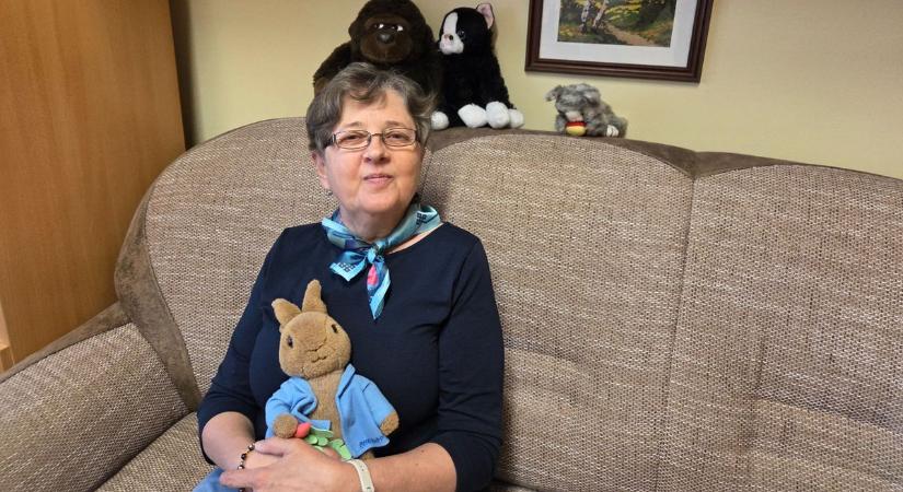 Nyugdíjba megy Komárom szeretett óvónénije, gyerekek százait indította a siker felé