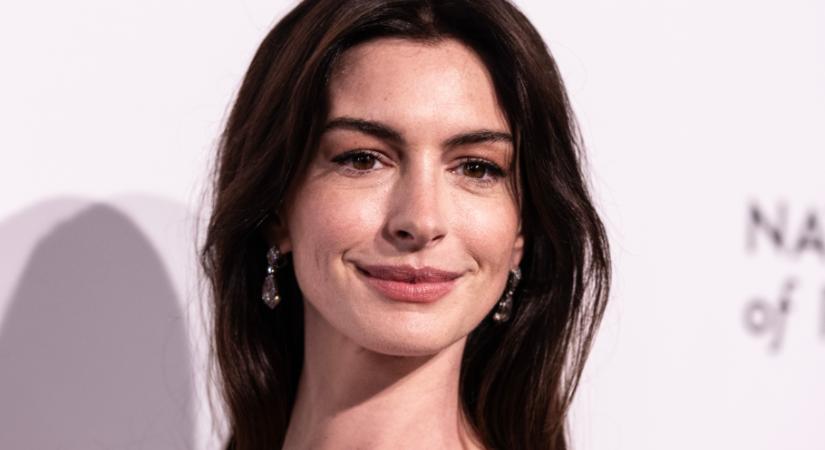 Anne Hathaway őszintén vallott az anyaságról