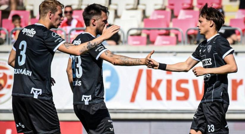 A DVTK beugrós edzője azonnal nyert, 714 nap után védett az Újpest kapusa, kikapott a ZTE