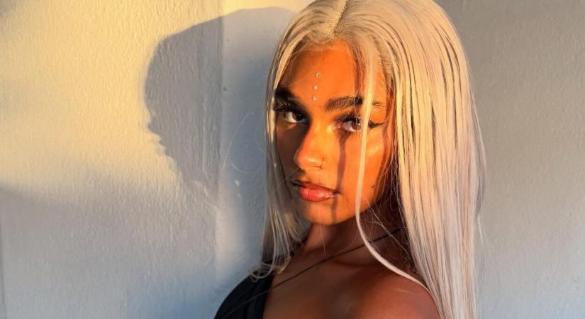 Kasszandra névnapján lehetne Kasszandra a nap csaja