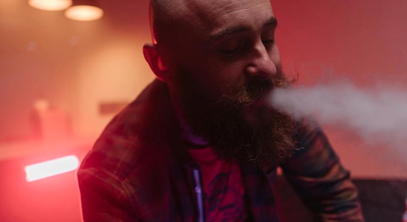 Súlyos problémák vannak e-cigaretták körül Európában