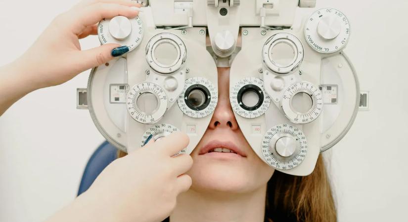 Hihetetlen, de igaz: saját kezűleg vakította meg magát, mert így akart élni