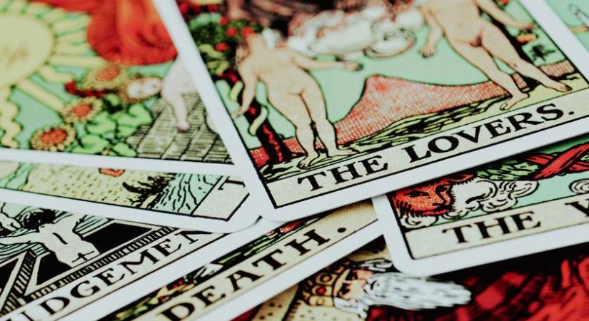 Ez az életed legnagyobb feladata a tarot kártya szerint: jóslás minden csillagjegynek