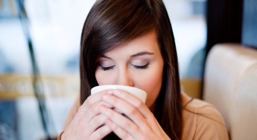 Mindenki használja a főzéshez, de senki sem tudja, hogy a belőle készült filléres tea brutálisan felpörgeti az anyagcserét és megszünteti a puffadást