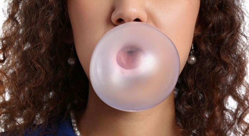 Furcsa jogszabályokkal gombolhatnak le több száz dolláros büntetéseket a turistáktól ezek az országok – mutatjuk, mire kell figyelni