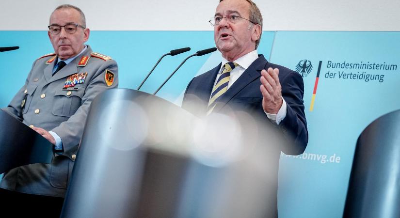 Alakul az új katonai stratégia, a németek Európa legerősebb hadseregének a felépítésére készülnek