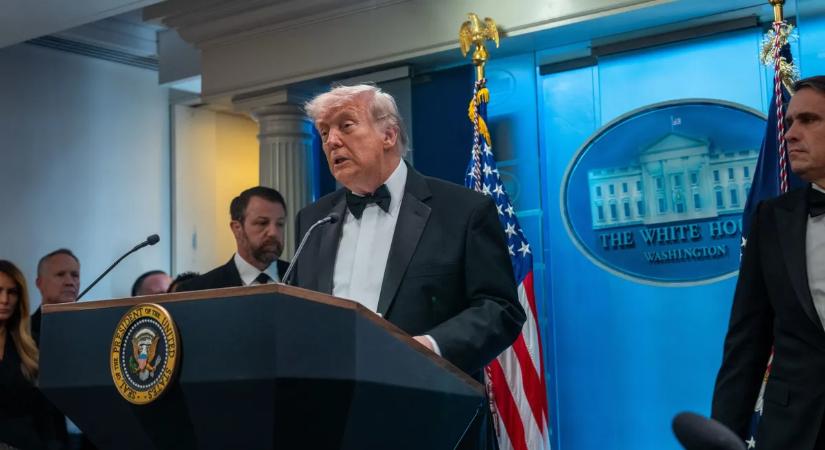 Döbbenetes videó a Trump elleni merénylet pillanatairól