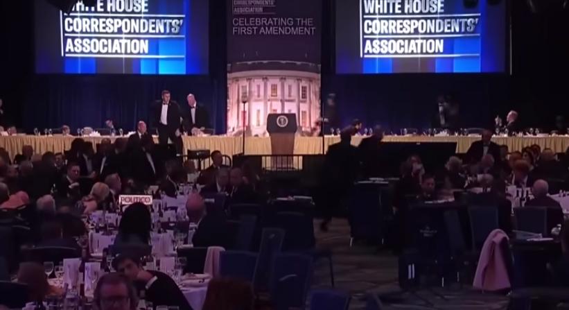 Merénylet Donald Trump ellen: több fegyverrel szerelte fel magát a férfi, aki tüzet nyitott