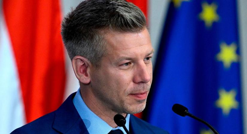 Lassan összeáll Magyar Péter kormánya, de most mindenki egy volt fideszes miniszter döntésére figyel
