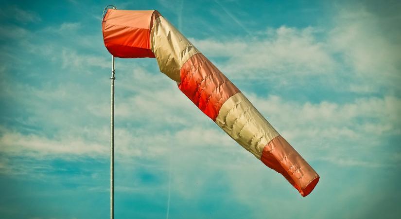 Erős, viharos szél – Elsőfokú riasztást adtak ki megyénkre is