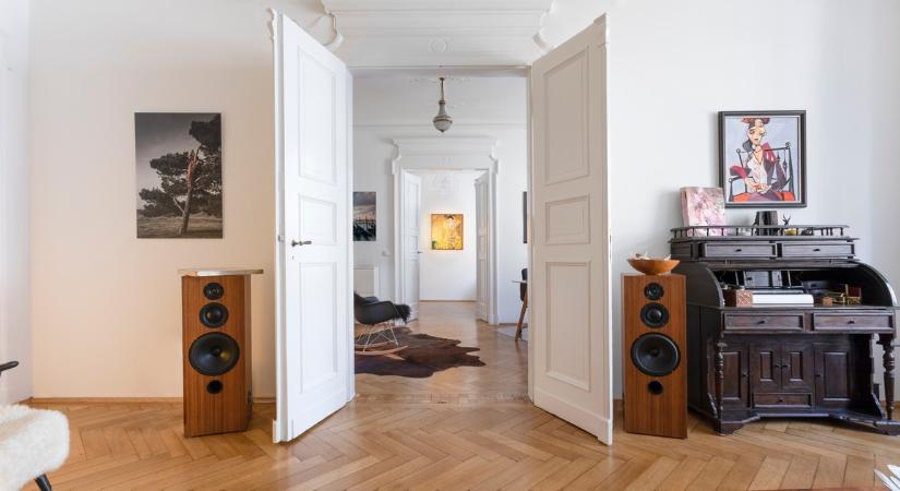 Soha többé nem kell felmosnod? Ez a burkolat bírja a gyűrődést, és feleannyi baj van vele, mint a parkettával