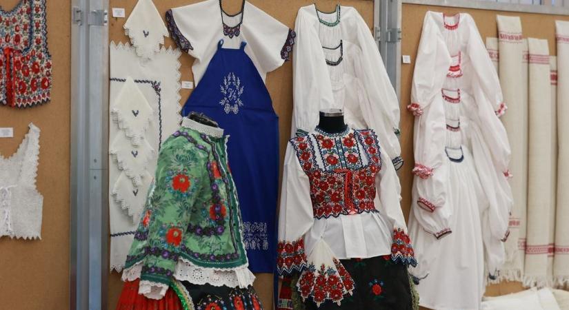 Múltunk a jelenben: a Dél-Dunántúl népművészeti kincsei Szekszárdon (galéria)