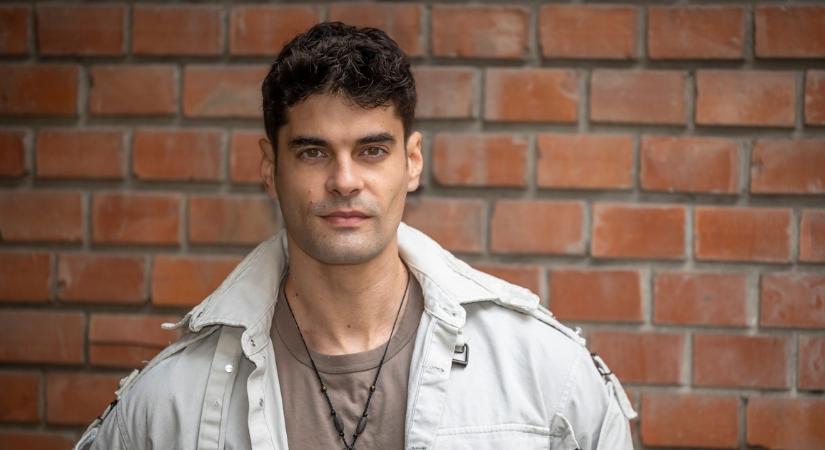 Visszatért a képernyőre: Freddie újra műsort vezet a botrány után!