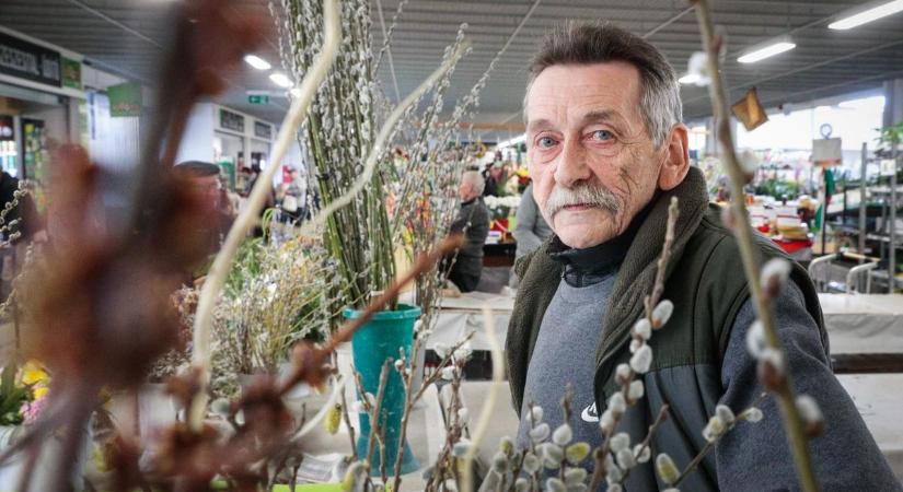 „Én árultam először medvehagymát Szombathelyen” – a piac egyik legrégebbi árusa mesél