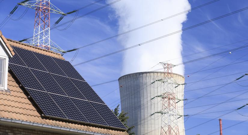 Tátott szájjal nézi Európa, ahogyan kizsebelik, miközben karnyújtásnyira a megoldás