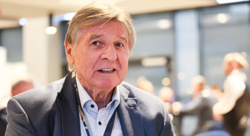 A Szeged első kézilabdás bajnokcsapatát köszöntötték Algyőn