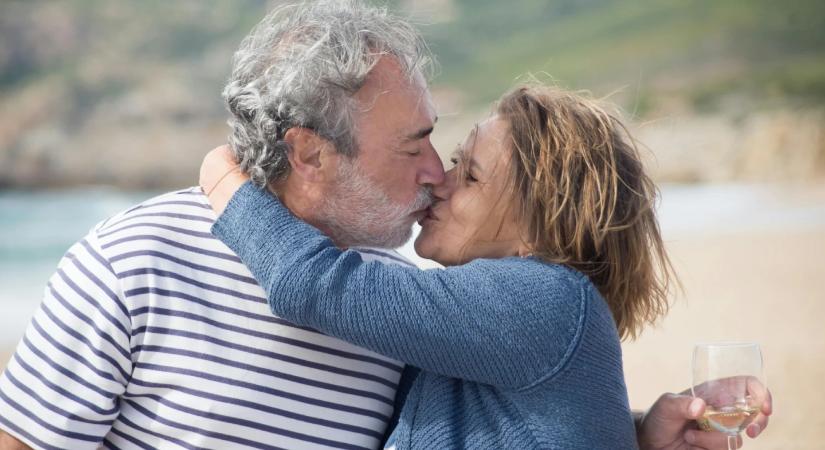 Közös mikrobiom a párkapcsolatban: hogyan osztoznak a baktériumokon a szerelmesek?