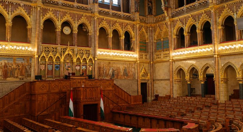 Totális összeomlás a Fideszben: Újabb vezető név dobta be a törölközőt