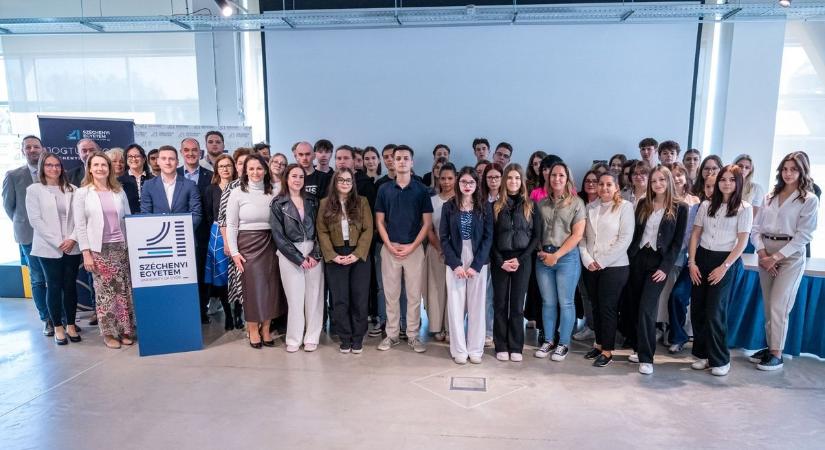 Újabb sikeres tanévet zárt a Széchenyi Egyetem felvételi előkészítő programja