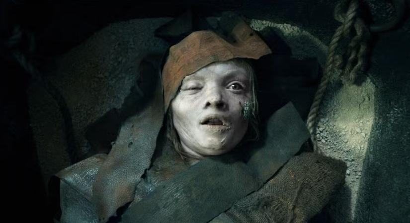 Halott kislány van A múmia-film plakátján, többen panaszt tettek miatta