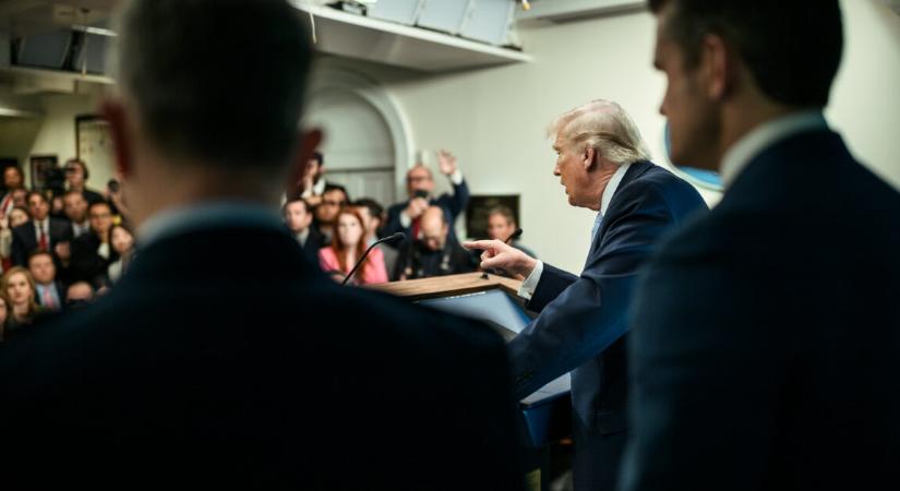 Újabb azonnali bejelentések érkeztek a Donald Trump kimenekítése után