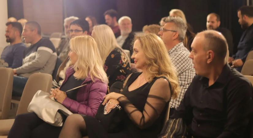 Évszázadokig rejtve volt – most vagyonokért árverezik el