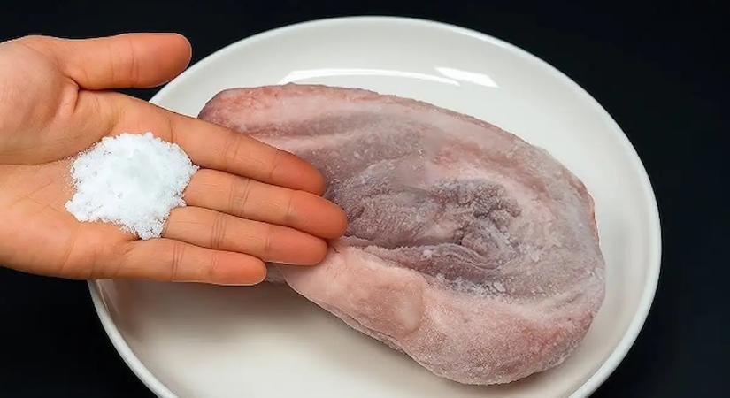 Így olvaszd ki villámgyorsan a fagyasztott húst, csak 1 dolog kell hozzá