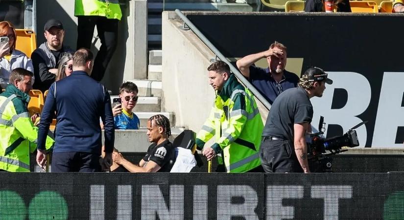 Horrorsérülése után a szurkolókkal üvöltözött a Premier League-sztár  videó