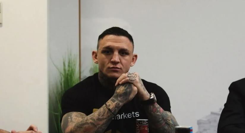 Boráros Gábor nem kötötte be rendesen kislányát, elszabadult a pokol az oldalán: "Micsoda kultúrbarbár!"