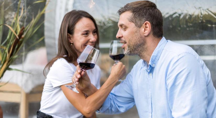 Már egy pohár is hat az agyra? Meglepő, mit találtak a kutatók