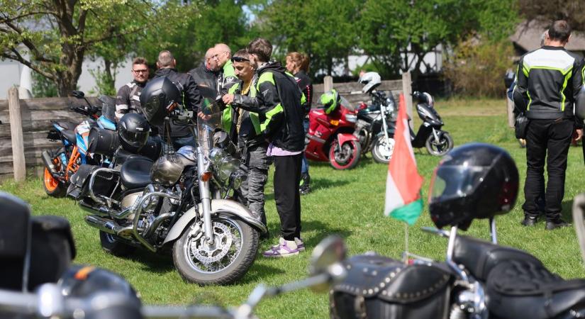 Vérüket adták a jótékony motorosok Nyíregyházán (fotókkal)