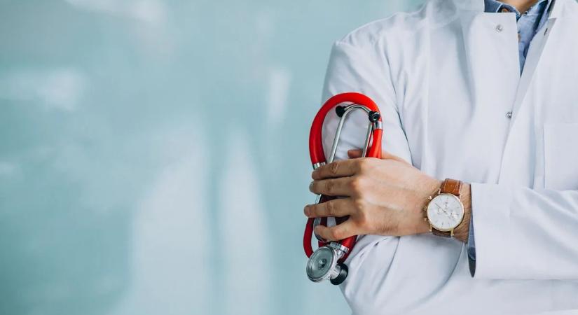 Borzasztó fájdalommal él együtt a rádiós – szokatlan módon kapta meg diagnózisát