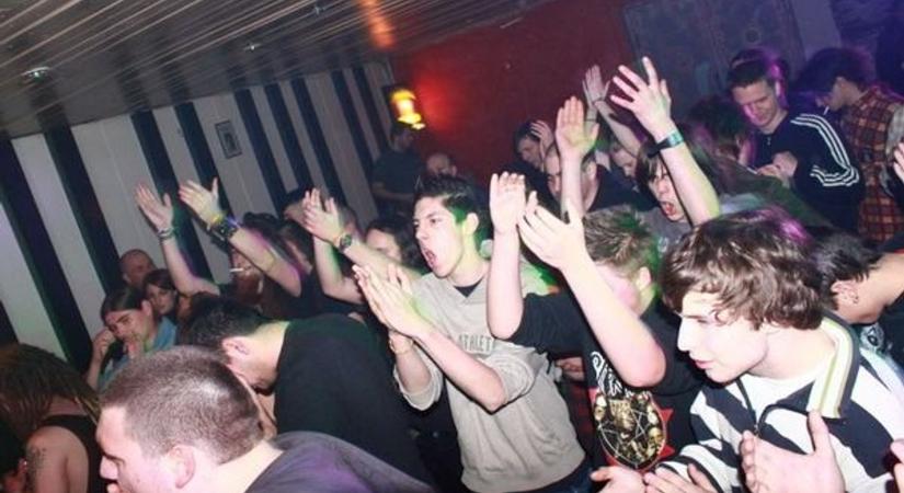 Amikor még szólt a rock Pécsen: Ilyen volt a Rózsaszín Pittbull az IH-ban (GALÉRIA)