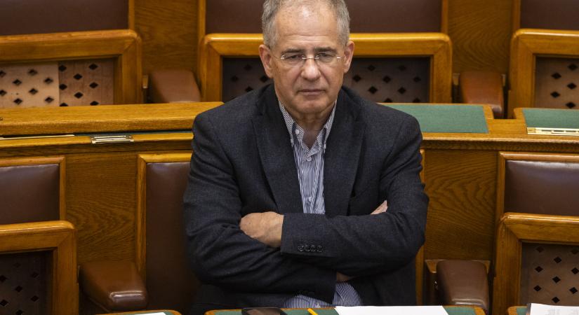 Kósa Lajos sem ül be a parlamentbe