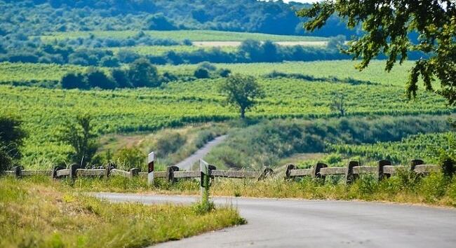 Itt a friss 7 napos időjárás-előrejelzés április 27-től május 3-ig - Visszatérnek a hajnali fagyok