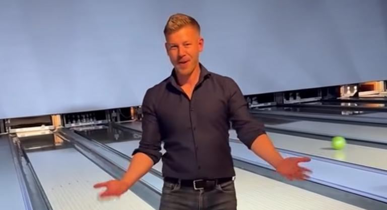 Fontos, hogy jó golyót válassz! – Magyar Péter a narancssárgával tarolt a bowlingpályán