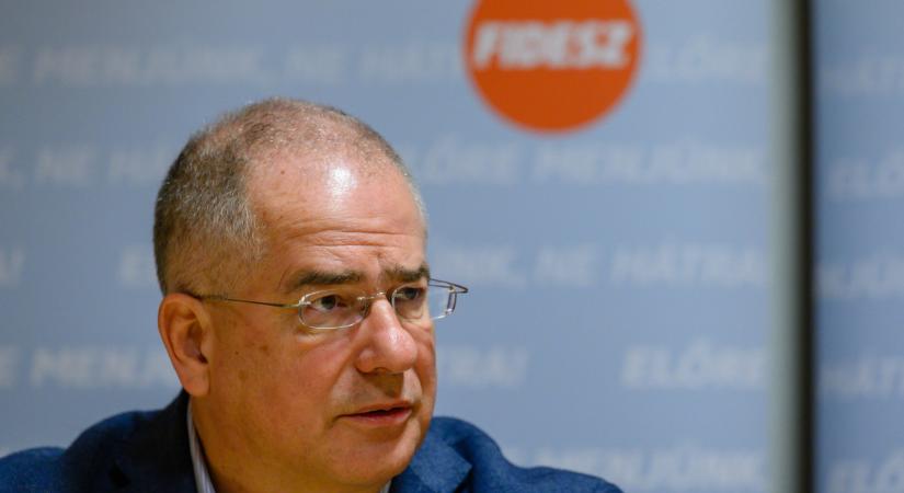 Nem veszi át mandátumát Kósa Lajos, a Fidesz alelnöke a választási vereség után