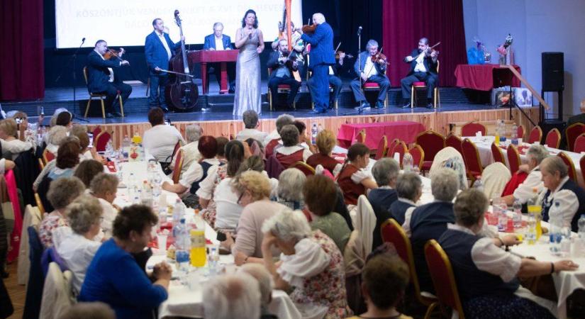 A “Remény hangja” – Felejthetetlen zenei élmény Hevesen