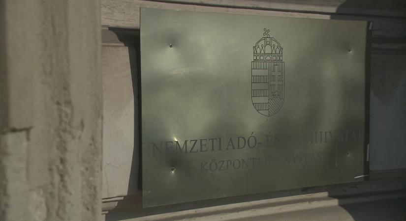A NAV is reagált a külföldre menekített vagyonokkal kapcsolatos Magyar Péter-kijelentésre