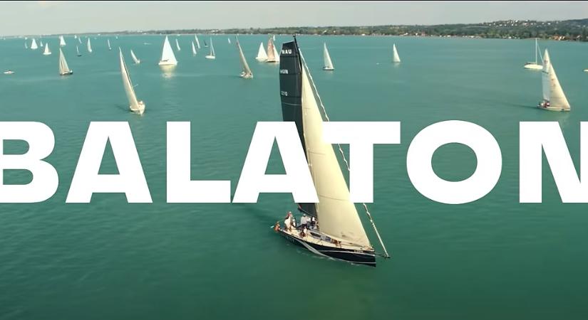 A Balaton-parti állami ingatlanok tervezett privatizációja ellen tartottak demonstrációt Balatonalmádiban