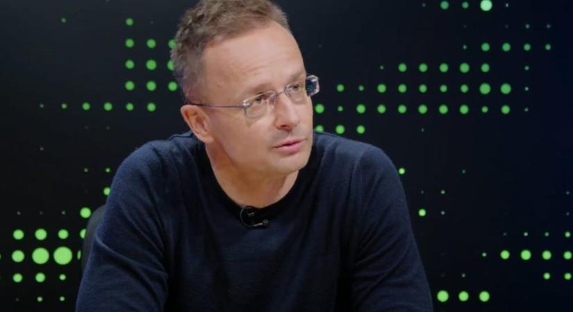 A Szijjártóval együtt jachtozó barátjának cégei több tíz milliárdos támogatást kaptak a Külügyminisztériumtól