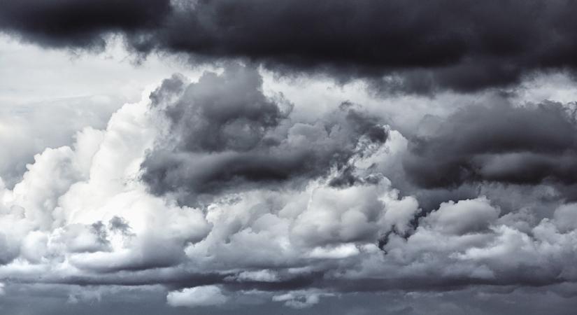 Ezt nem tesszük zsebre! Pokoli időjárás közelít felénk