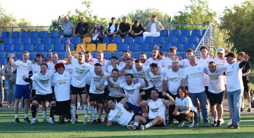 Hazai pályán ünnepelhetett bajnoki címet a Sándorfalva a megyeegyben