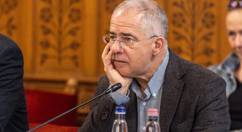Kósa Lajos sem ül be a parlamentbe, sőt a Fidesz tisztújító kongresszusán sem indul semmilyen jelöltként
