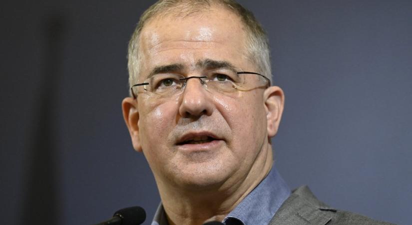 Kósa Lajos is visszaadta mandátumát, újabb fideszes politikus távozik a parlamentből