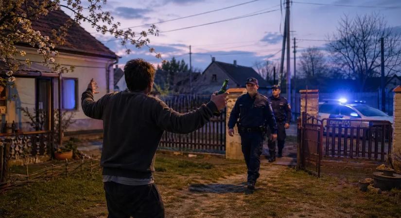 Elvágom a torkod, és azon keresztül kihúzom a nyelvedet