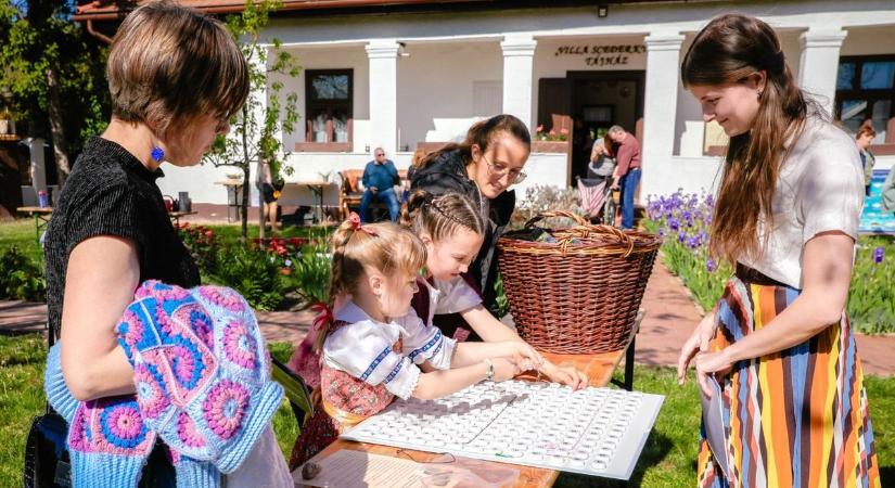 Csak természetesen! – A tájházak napját ünnepelték Tiszaszederkényben is – fotókkal, videóval