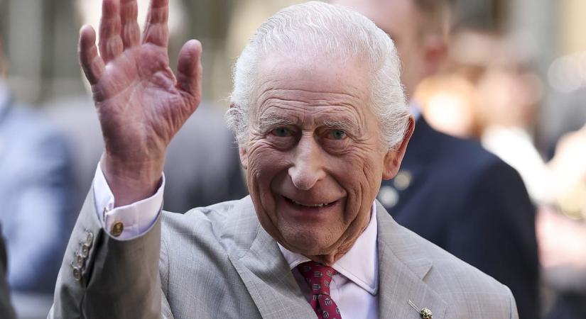 Vasárnap estére eldőlt, a washingtoni lövöldözés ellenére elutazik amerikai látogatására a brit uralkodó