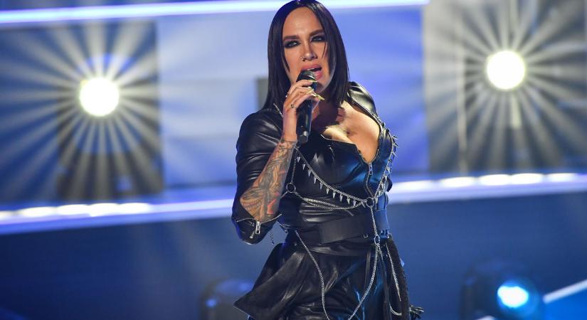 Tóth Gabi visszavonul a közösségi médiától egy időre